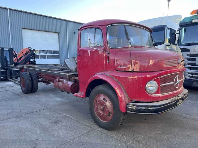 Mercedes benz - 1962 - bl 328.48 - vrachtwagen - afbeelding 1 van  14