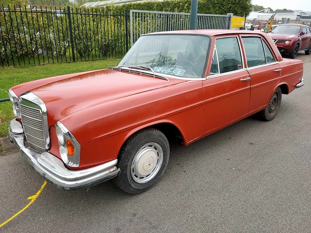 Mercedes-benz - 1971 - w108 280 se - 3.5 v8 - dr-10-55 - afbeelding 1 van  14