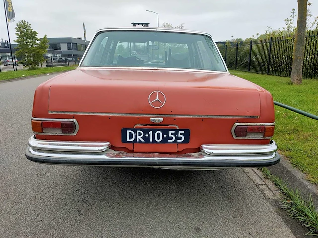 Mercedes-benz - 1971 - w108 280 se - 3.5 v8 - dr-10-55 - afbeelding 11 van  14