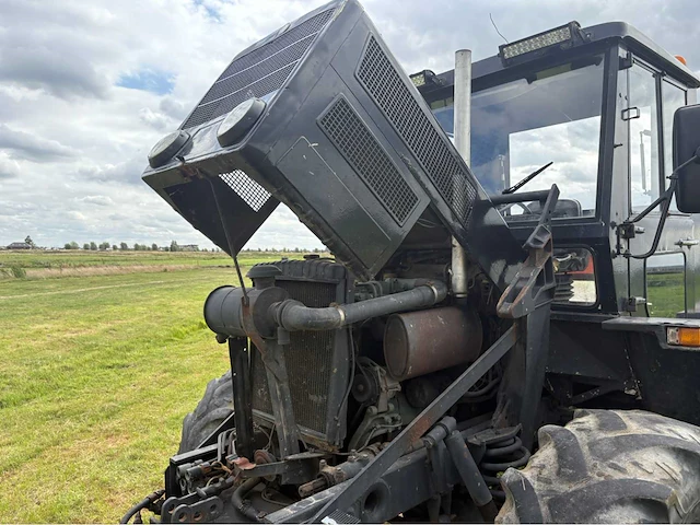 Mercedes-benz - 1973 - mb trac 65-70 - vierwielaangedreven landbouwtractor - afbeelding 6 van  61