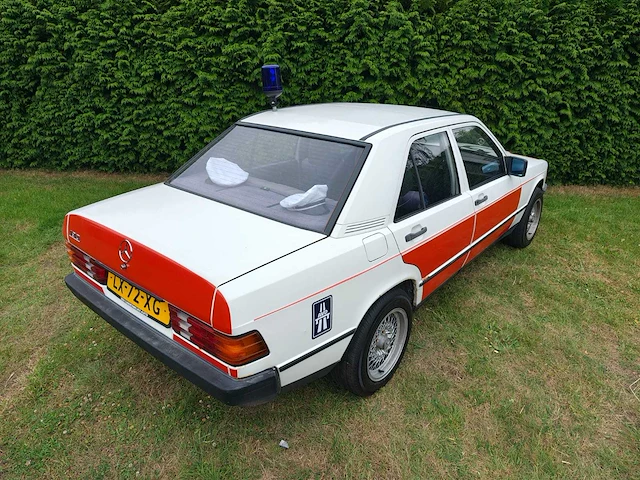 Mercedes-benz - 1983 - 190-serie - 2.0 - 73-tfd-9 - afbeelding 5 van  24