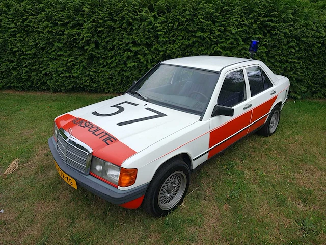 Mercedes-benz - 1983 - 190-serie - 2.0 - 73-tfd-9 - afbeelding 12 van  24