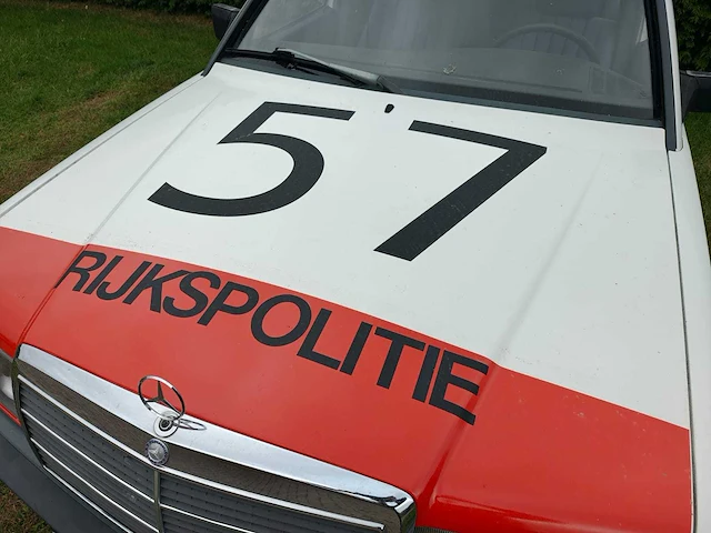 Mercedes-benz - 1983 - 190-serie - 2.0 - 73-tfd-9 - afbeelding 18 van  24
