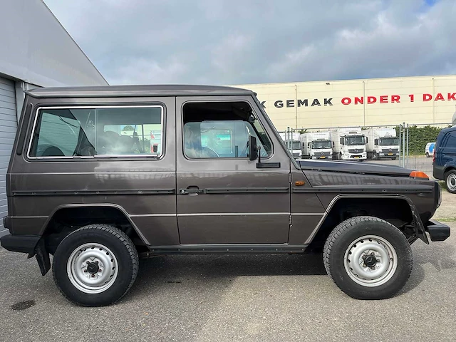 Mercedes-benz - 1988 - g-klasse - 230 ge st.wagon - personenauto - afbeelding 17 van  22