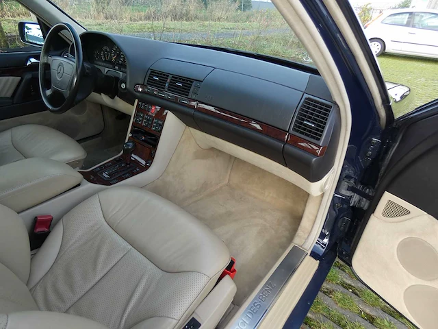 Mercedes-benz - 1993 - s-klasse - 600 sel - personenauto - afbeelding 8 van  35