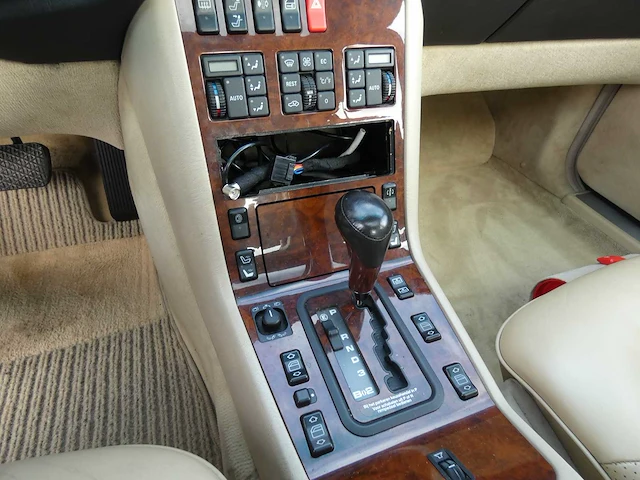 Mercedes-benz - 1993 - s-klasse - 600 sel - personenauto - afbeelding 13 van  35
