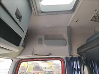 Mercedes-benz - 1999 - vrachtwagen - afbeelding 16 van  51