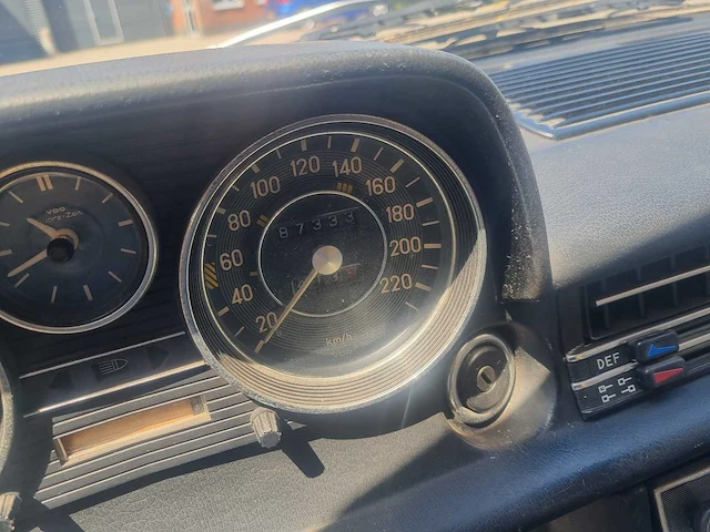 Mercedes-benz - 200-280 (w114) - 230 - car - afbeelding 5 van  13