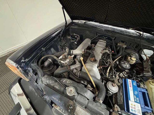 Mercedes-benz - 200-280 (w115) - 240 d 3.0 - 1975 - oldtimer - afbeelding 16 van  45