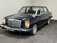 Mercedes-benz - 200-280 (w115) - 240 d 3.0 - 1975 - oldtimer - afbeelding 43 van  45