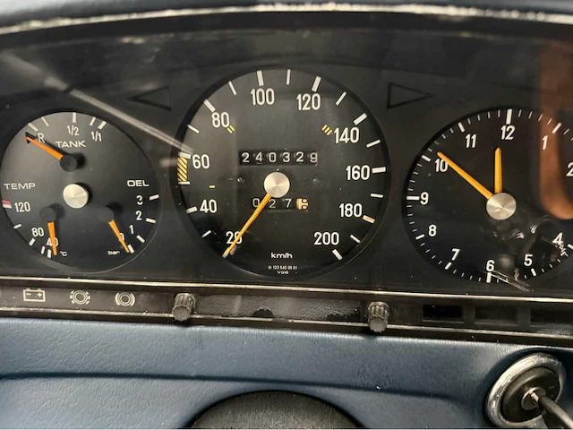Mercedes-benz - 200-280 (w123) 230 c oldtimer - 1978 - afbeelding 16 van  34