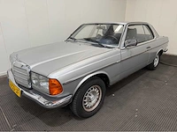 Mercedes-benz - 200-280 (w123) 230 c oldtimer - 1978 - afbeelding 1 van  34