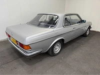 Mercedes-benz - 200-280 (w123) 230 c oldtimer - 1978 - afbeelding 6 van  34