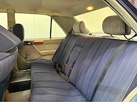 Mercedes-benz - 200-500 (w124) - oldtimer - 1987 - afbeelding 14 van  33