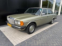 Mercedes-benz - 200 (w123) (1983) - afbeelding 3 van  21