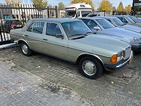 Mercedes-benz - 200 (w123) (1983) - afbeelding 10 van  21