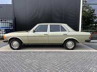 Mercedes-benz - 200 (w123) (1983) - afbeelding 16 van  21