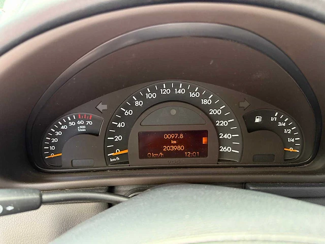 Mercedes-benz - 2002 - c-klasse combi - 200 k. elegance - 27-hx-zk - afbeelding 2 van  18