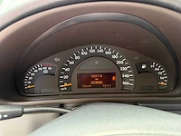 Mercedes-benz - 2002 - c-klasse combi - 200 k. elegance - 27-hx-zk - afbeelding 2 van  18