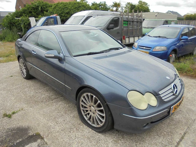 Mercedes-benz - 2002 - clk-klasse coupé - 240 elegance - 53-jx-rg - afbeelding 5 van  12