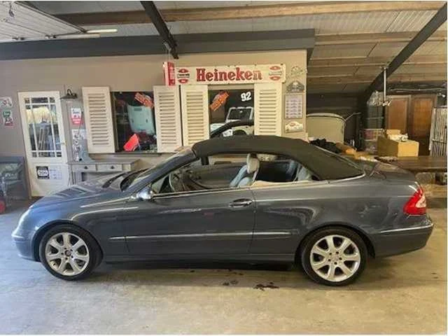 Mercedes-benz - 2003 - clk 320 - personenauto - afbeelding 10 van  16