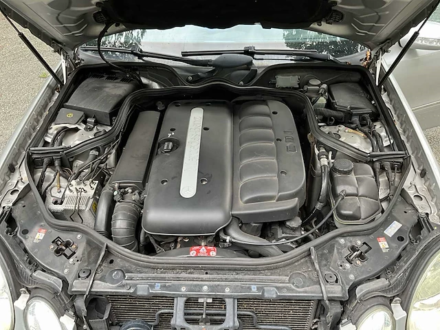 Mercedes-benz - 2003 - e-klasse - 320 cdi avantgarde - personenauto - afbeelding 3 van  28