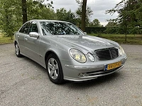 Mercedes-benz - 2003 - e-klasse - 320 cdi avantgarde - personenauto - afbeelding 12 van  28