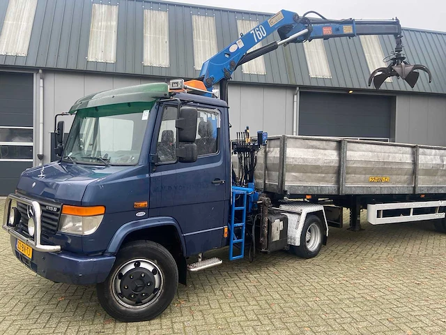 Mercedes-benz - 2004 - 615d - vrachtwagen - afbeelding 12 van  40