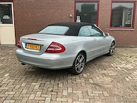 Mercedes-benz - 2004 - clk-klasse cabrio - 200 k. avantgarde - personenauto - afbeelding 4 van  7