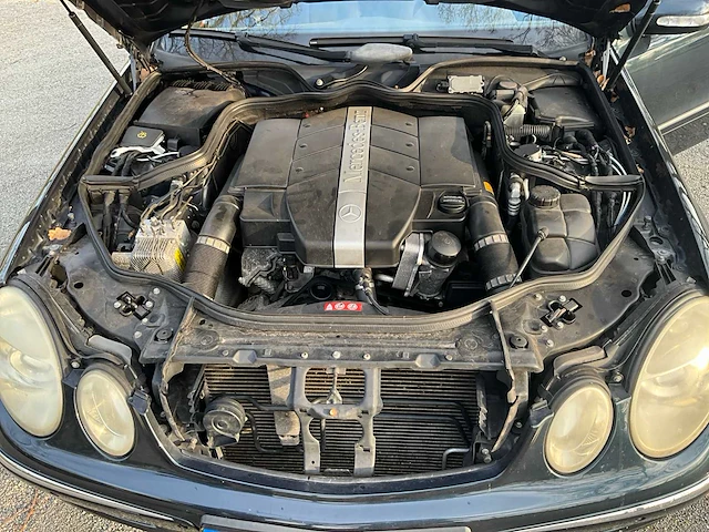 Mercedes-benz - 2004 - e-klasse - e240 elegance - personenauto - afbeelding 3 van  31