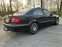 Mercedes-benz - 2004 - e-klasse - e240 elegance - personenauto - afbeelding 29 van  31