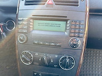 Mercedes-benz - 2005 - a-klasse - 170 classic - 3-snz-95 - afbeelding 3 van  12