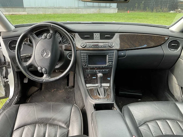 Mercedes-benz - 2005 - cls-klasse - personenauto - afbeelding 7 van  31