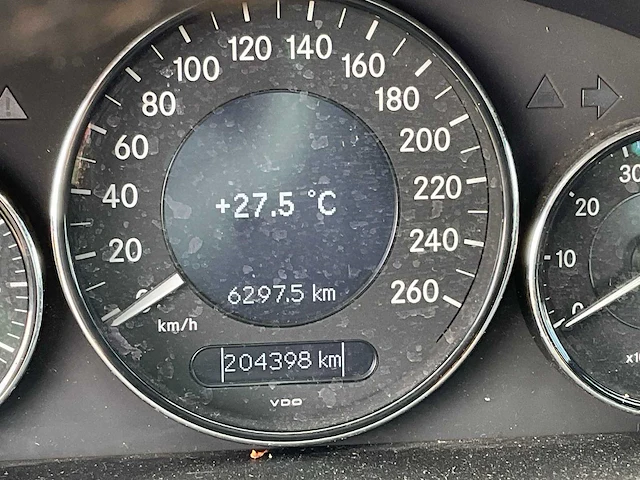 Mercedes-benz - 2005 - cls-klasse - personenauto - afbeelding 17 van  31