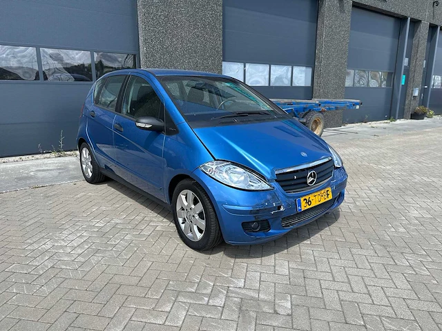Mercedes-benz - 2006 - automaat - a-klasse - 150 classic - personenauto - afbeelding 11 van  14