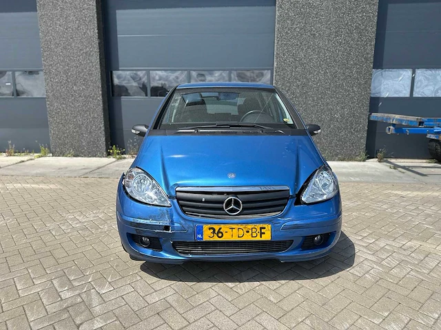 Mercedes-benz - 2006 - automaat - a-klasse - 150 classic - personenauto - afbeelding 12 van  14