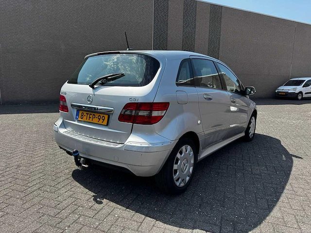 Mercedes-benz - 2008 - b-klasse - 180 cdi -8-tfp-99 - afbeelding 5 van  10