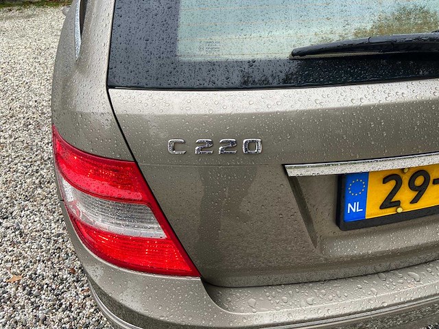 Mercedes-benz - 2008 - c-klasse estate - 220 cdi elegance - 29-zh-kz - afbeelding 8 van  16