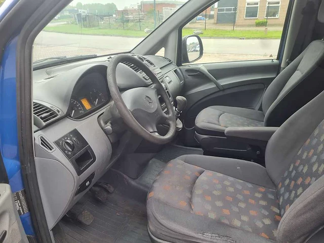 Mercedes-benz - 2009 - vito - 109 cdi 320 lang hd -1-vbd-44 - afbeelding 8 van  12