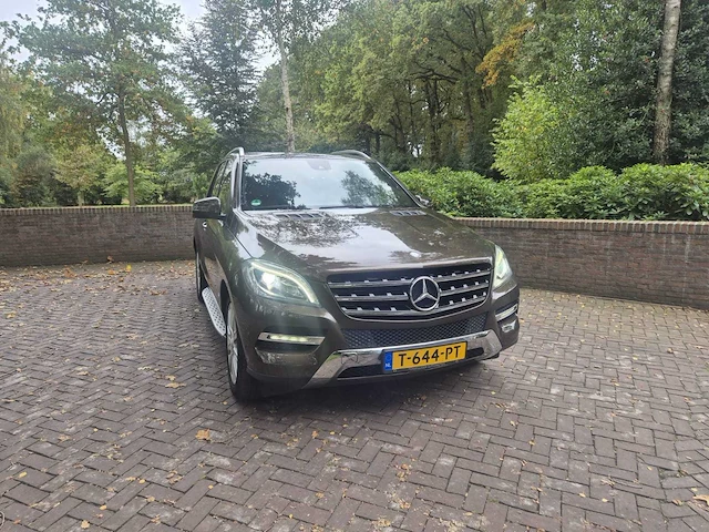 Mercedes-benz - 2012 - m-klasse - 350 - t-644-pt - afbeelding 14 van  17