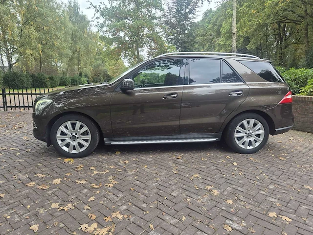 Mercedes-benz - 2012 - m-klasse - 350 - t-644-pt - afbeelding 16 van  17