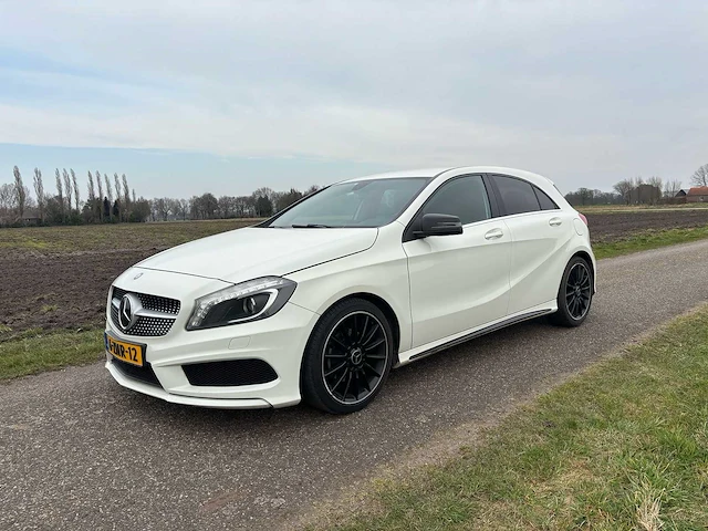 Mercedes-benz - 2013 - a-klasse - 180 ambition - 6-znr-12 - afbeelding 6 van  13