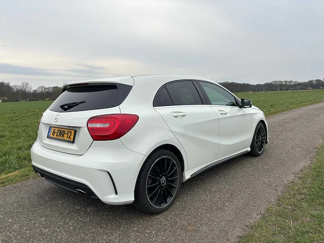 Mercedes-benz - 2013 - a-klasse - 180 ambition - 6-znr-12 - afbeelding 9 van  13