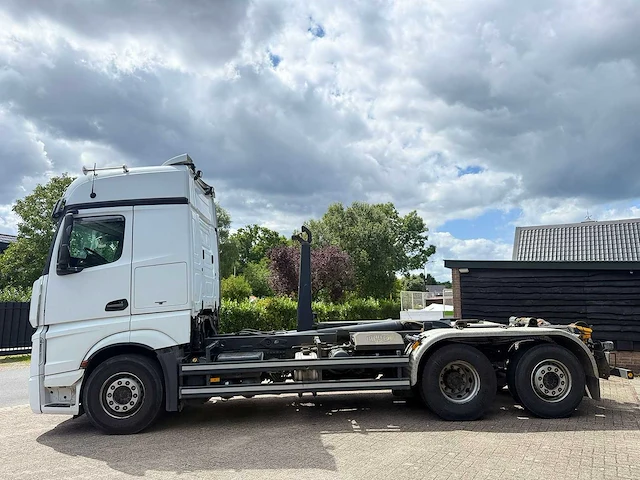 Mercedes-benz - 2013 - actros - haakarm - vrachtwagen - afbeelding 12 van  21
