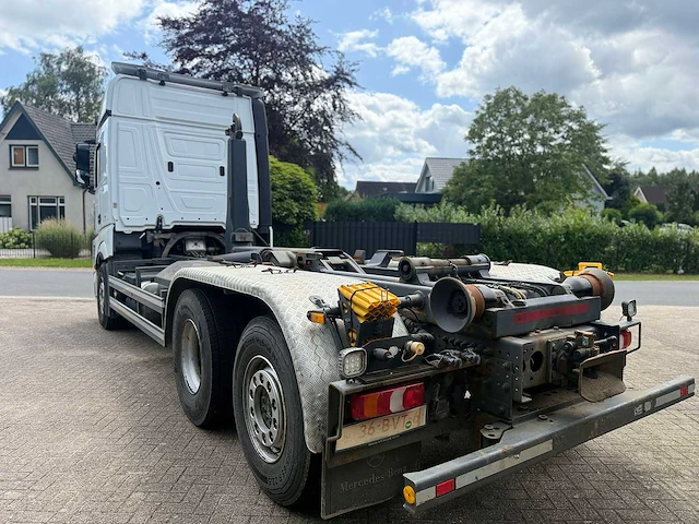 Mercedes-benz - 2013 - actros - haakarm - vrachtwagen - afbeelding 16 van  21