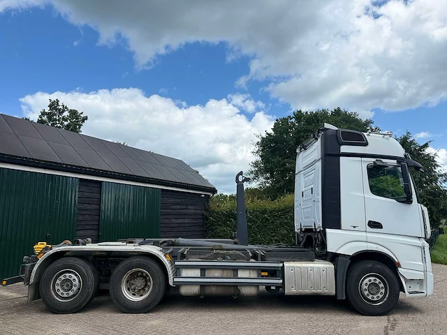 Mercedes-benz - 2013 - actros - haakarm - vrachtwagen - afbeelding 18 van  21