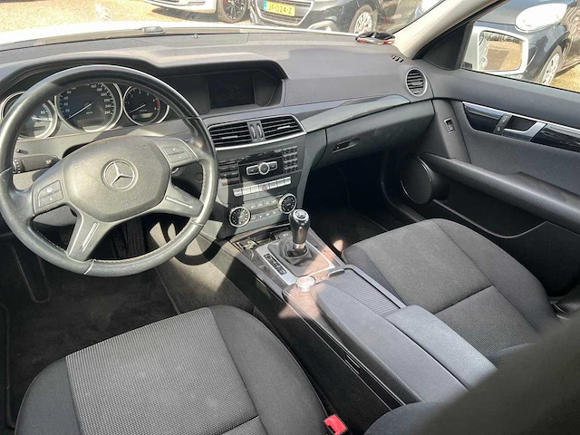 Mercedes-benz - 2013 - c-klasse - 220 cdi ambition - 9-krp-01 - afbeelding 8 van  11