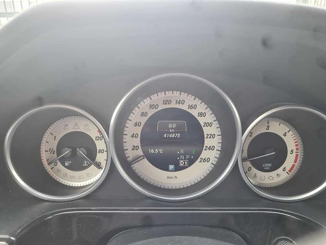 Mercedes-benz - 2013 - e-klasse - 350 bt. pres. avant. -5-kgj-11 - afbeelding 9 van  17
