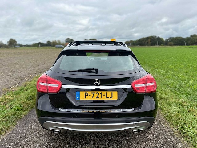Mercedes-benz - 2015 - gla-klasse - 180 - p-721-lj - afbeelding 9 van  12