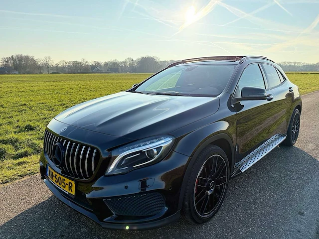 Mercedes-benz - 2015 - gla-klasse - 200 cdi edition 1 - xh-505-r - afbeelding 2 van  20